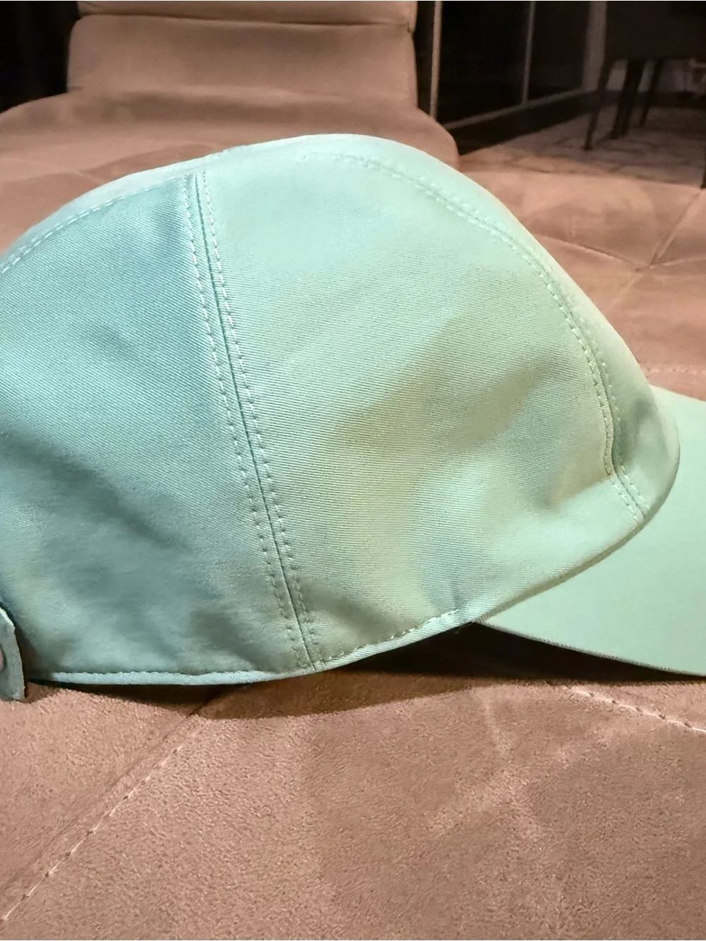 NWT, Unisex Hermes Baseball Cap with Navy 'H' Logo
